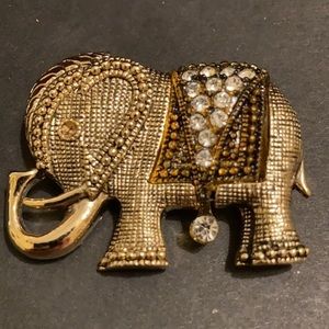Gorgeous gold tone and crystal elephant brooch